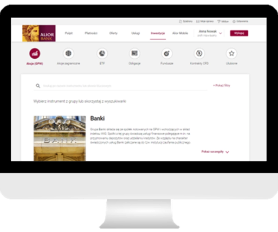 monitor z ekranami logowania