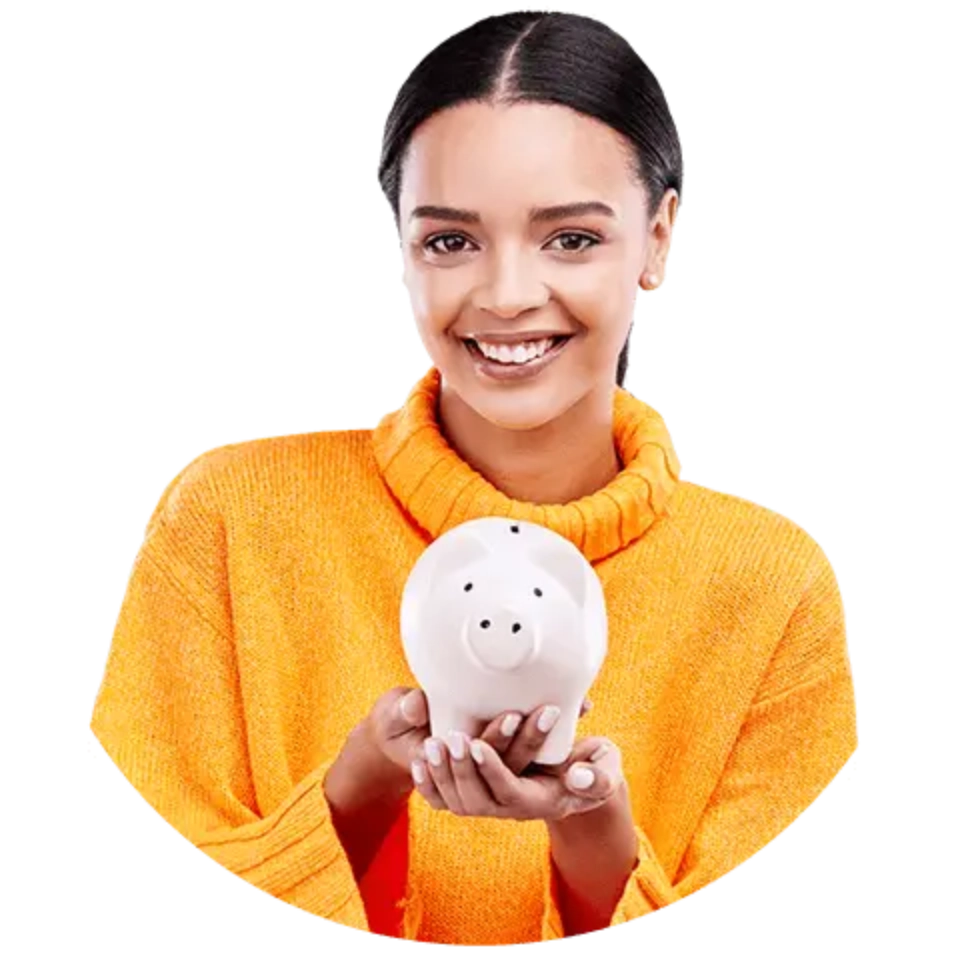 kobieta ze świnką skarbonką