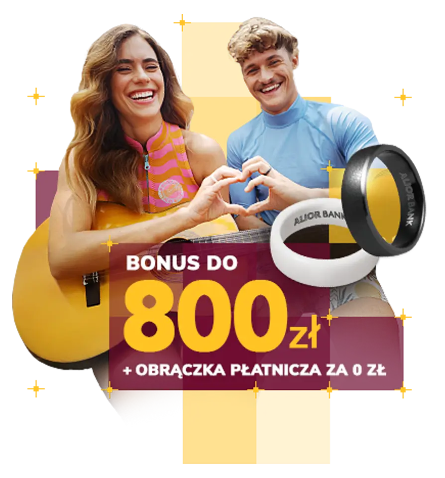 Para pokazujące serce palcami oraz napis Bonus do 800 zł + obrączka płatnicza
